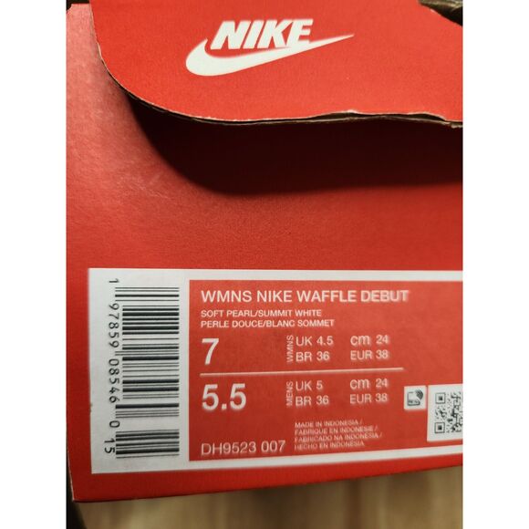 Nike Waffle Debut Women’s Size 7 – Soft Pearl & Summit White Sneakers - Picture 8 of 11